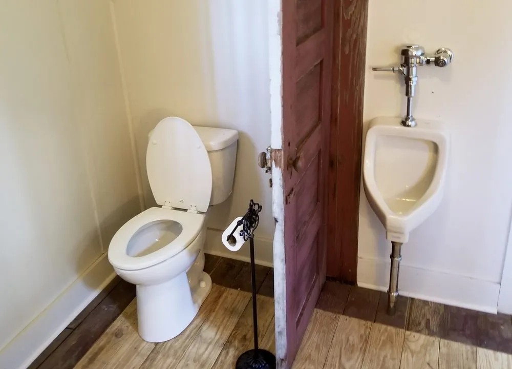 Slide of Jeds Plumbing