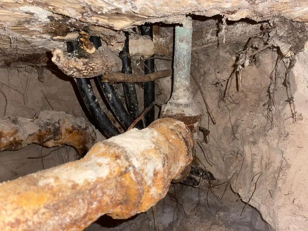 Slide of Jehveh Plumbing Company