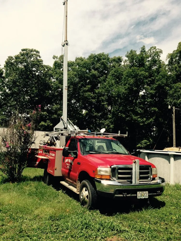 Slide of Jerry Williams Pump & Well Service