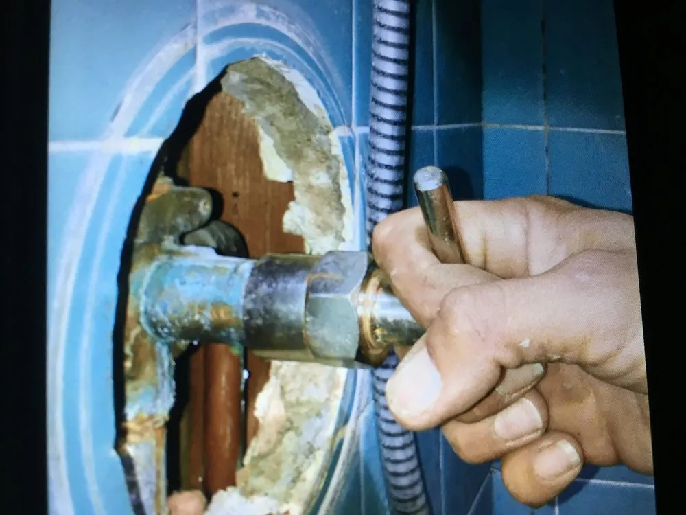 Slide of Jerry's Pipe Check Plumbing