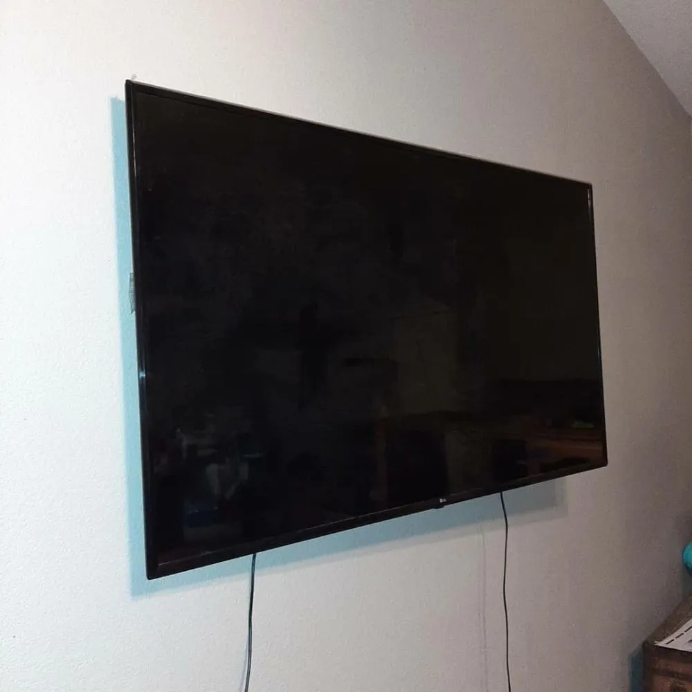 Slide of Jesse The Handyman