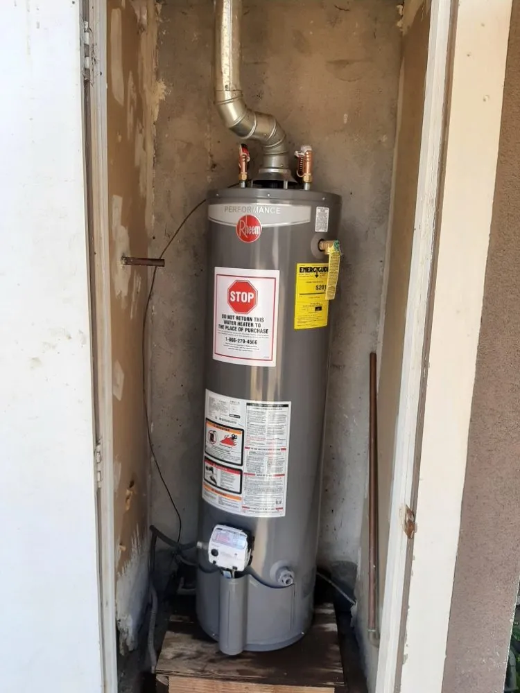 Expert pipe repair in Modesto, CA by Jesse The Handyman