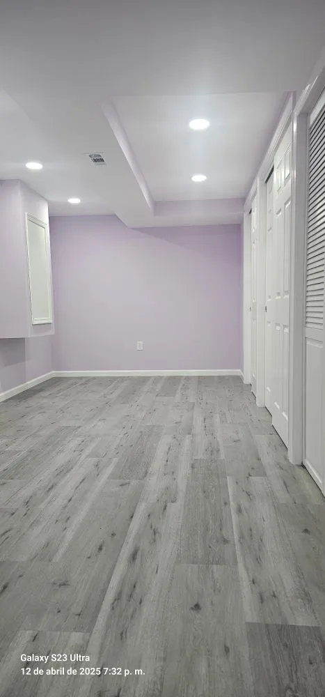 Slide of Jesus Sales Handyman