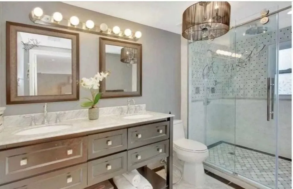 Slide of JHG Builders