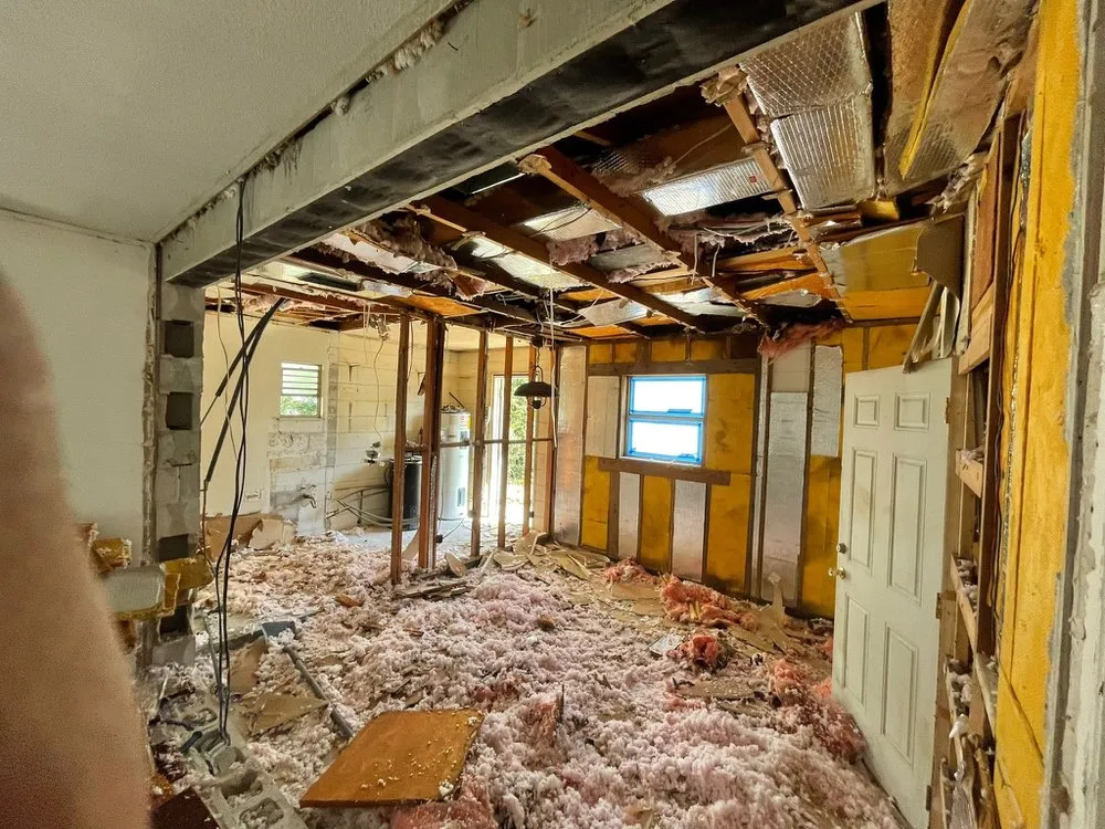 Slide of Jhon's handyman Services