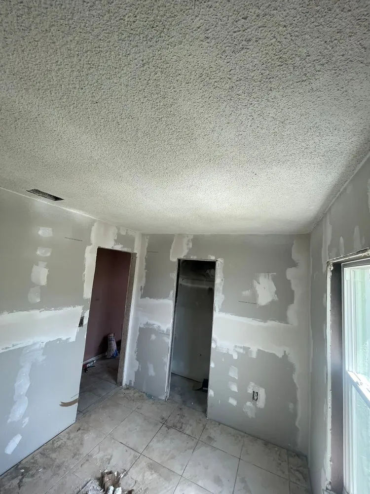 Slide of Jhon's handyman Services