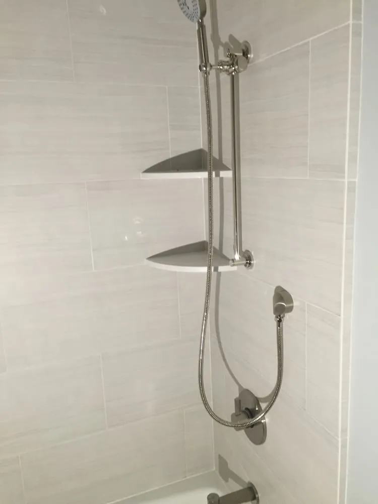 Slide of Jimenez Plumbing Marin