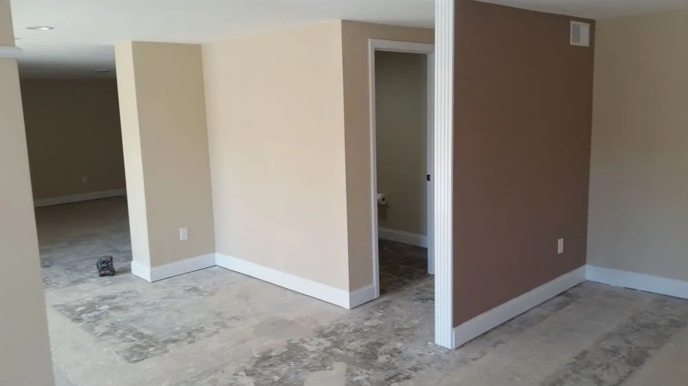 Slide of J&J Enterprises