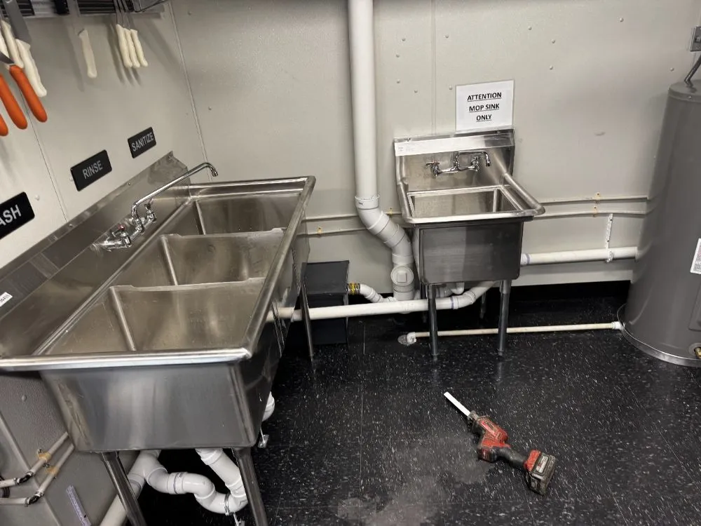 Slide of J&J Plumbing