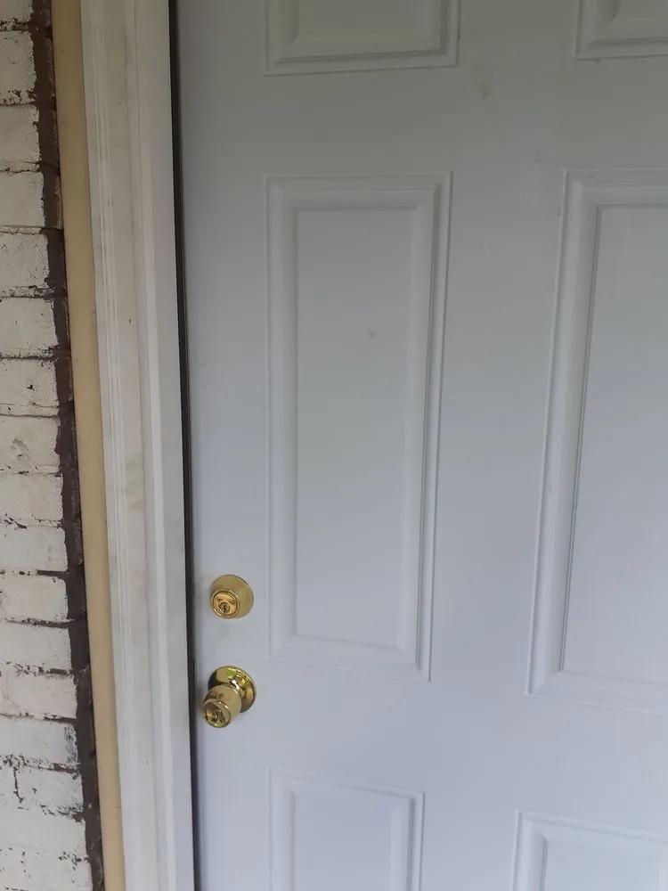 Slide of JJ Roberts Handyman services