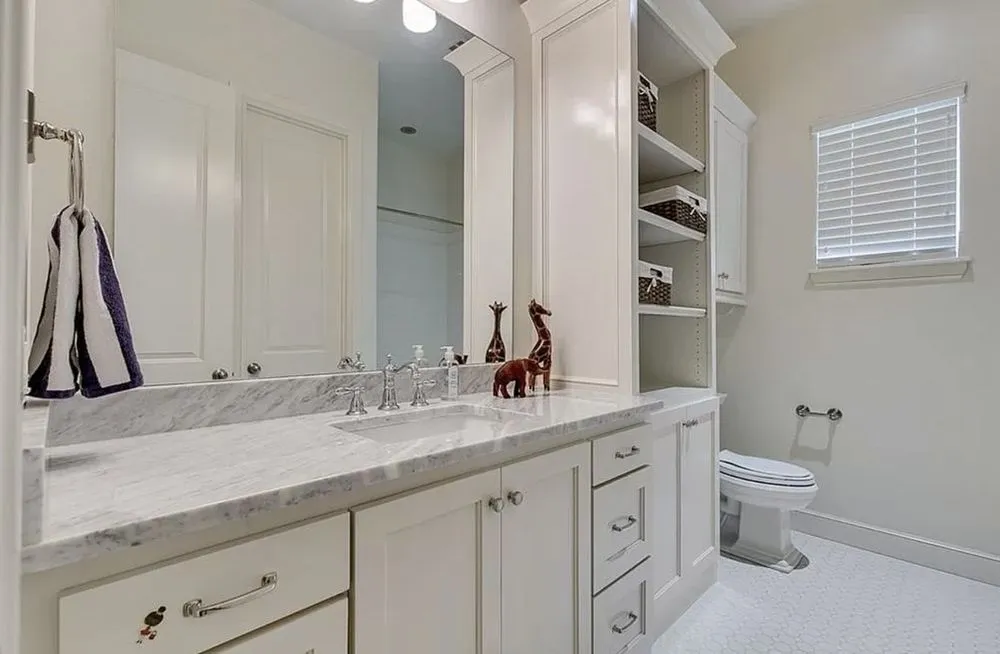 Slide of J&L Construction & Remodeling