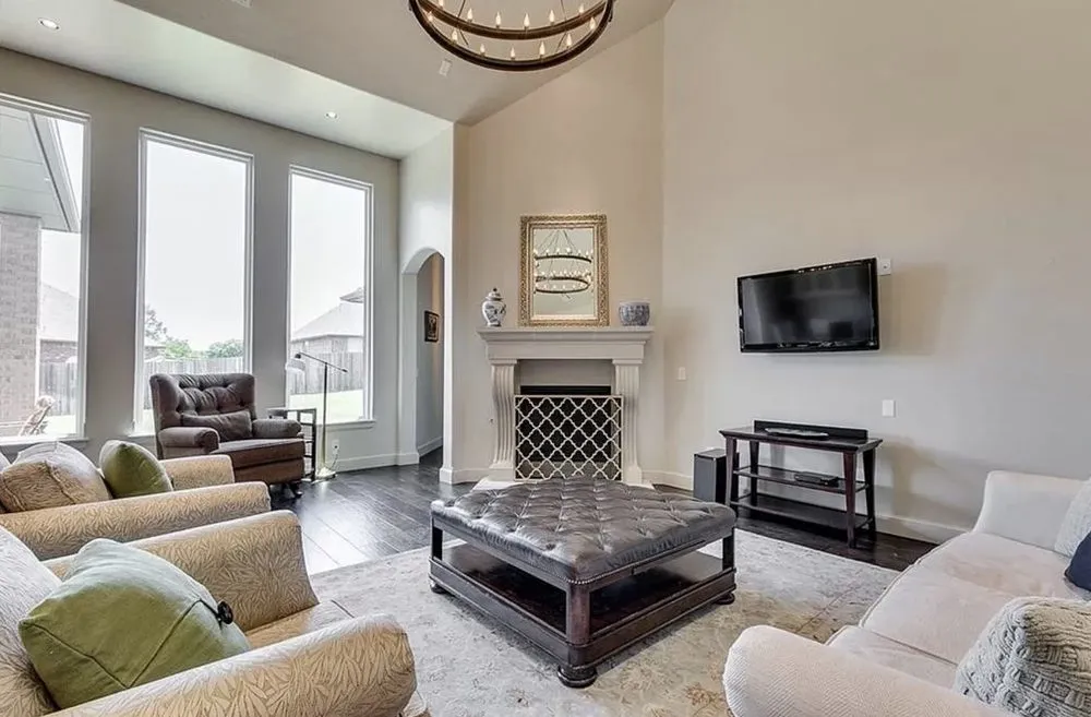 Slide of J&L Construction & Remodeling