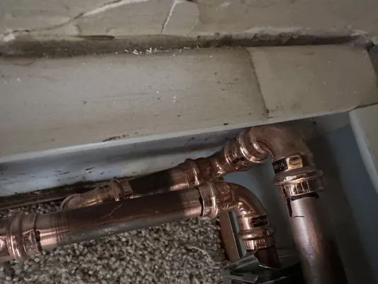 J&L Plumbing & Constructions Logo