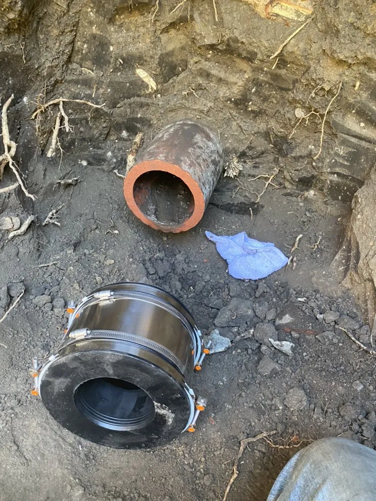 Slide of J&L Plumbing Services