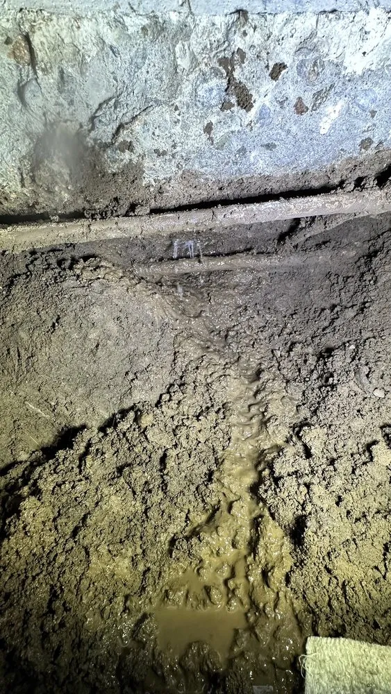 Slide of J&L Plumbing Services