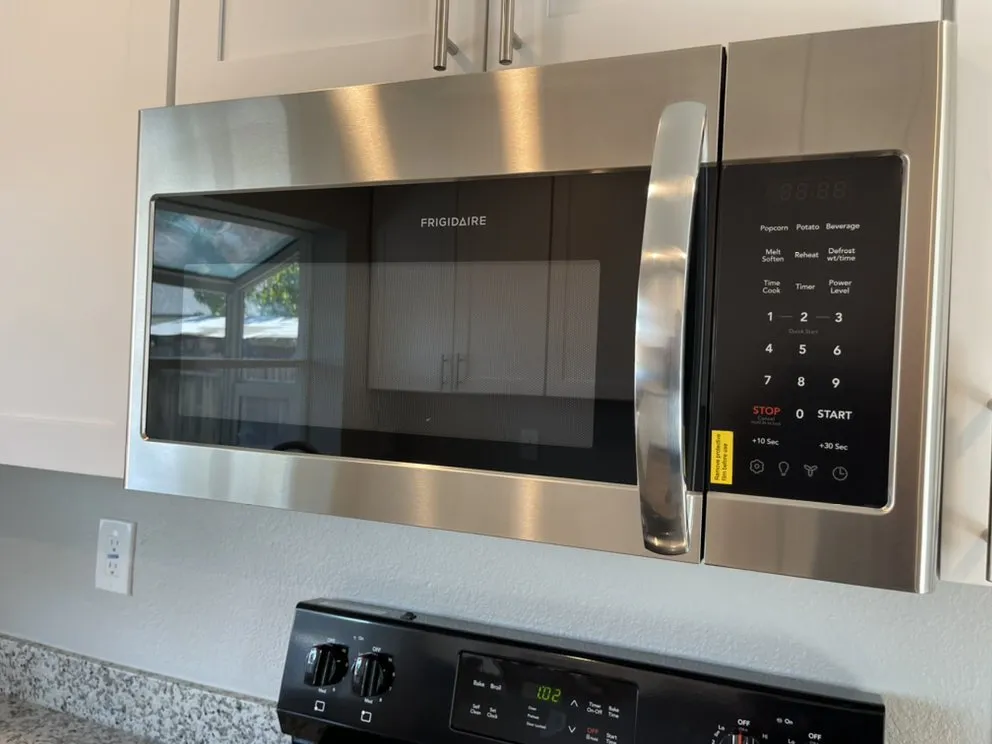 Slide of J&M Handy Pro Services