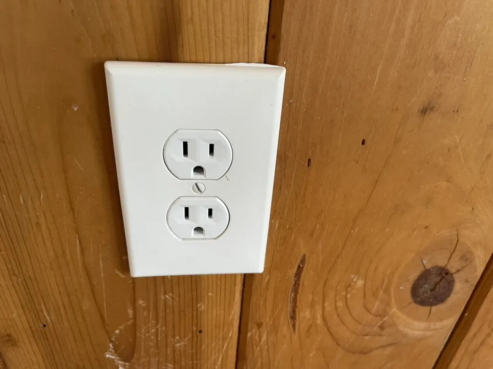 Slide of J&M Handy Pro Services