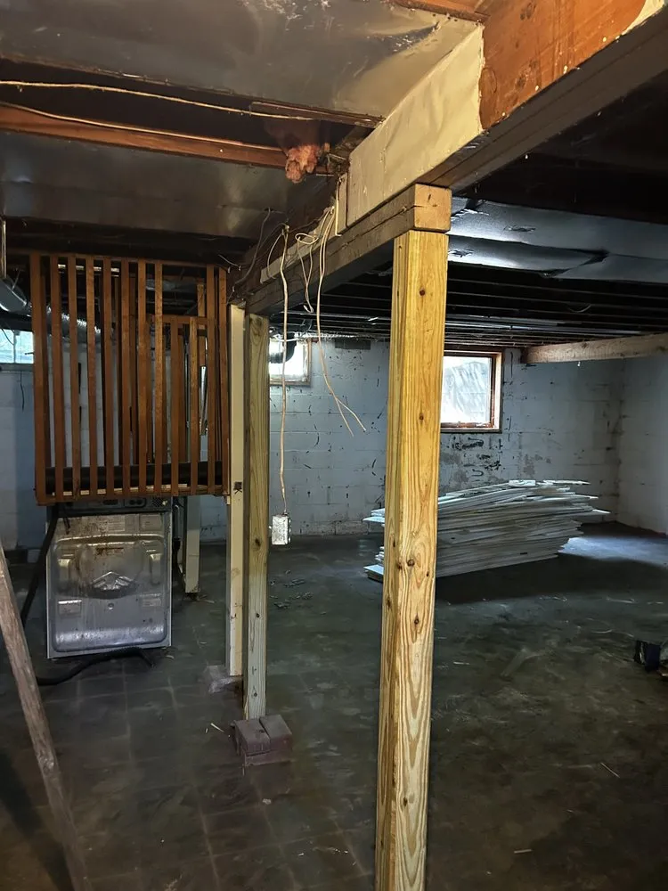 Slide of JM Handyman Company