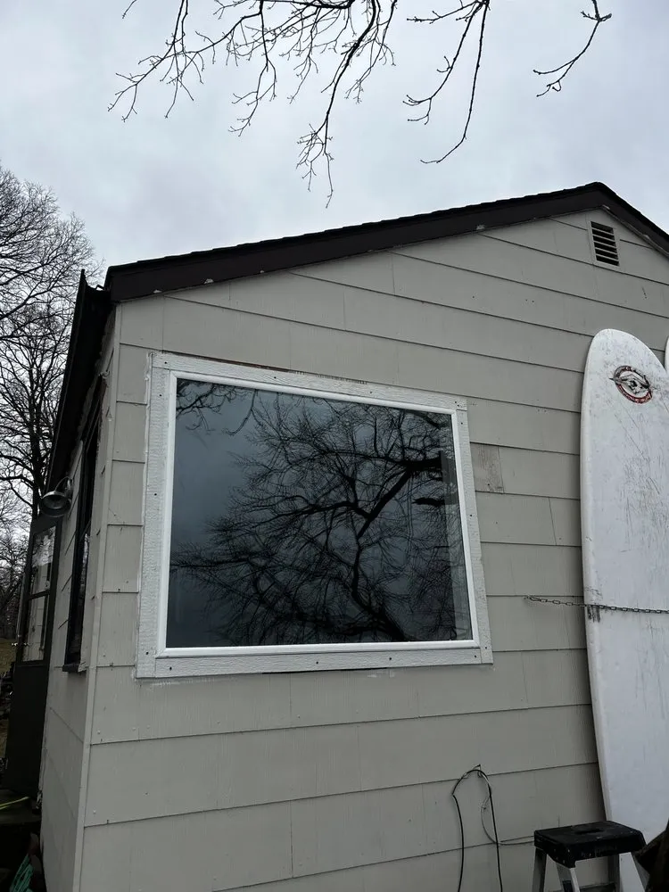 Slide of JM Handyman Company