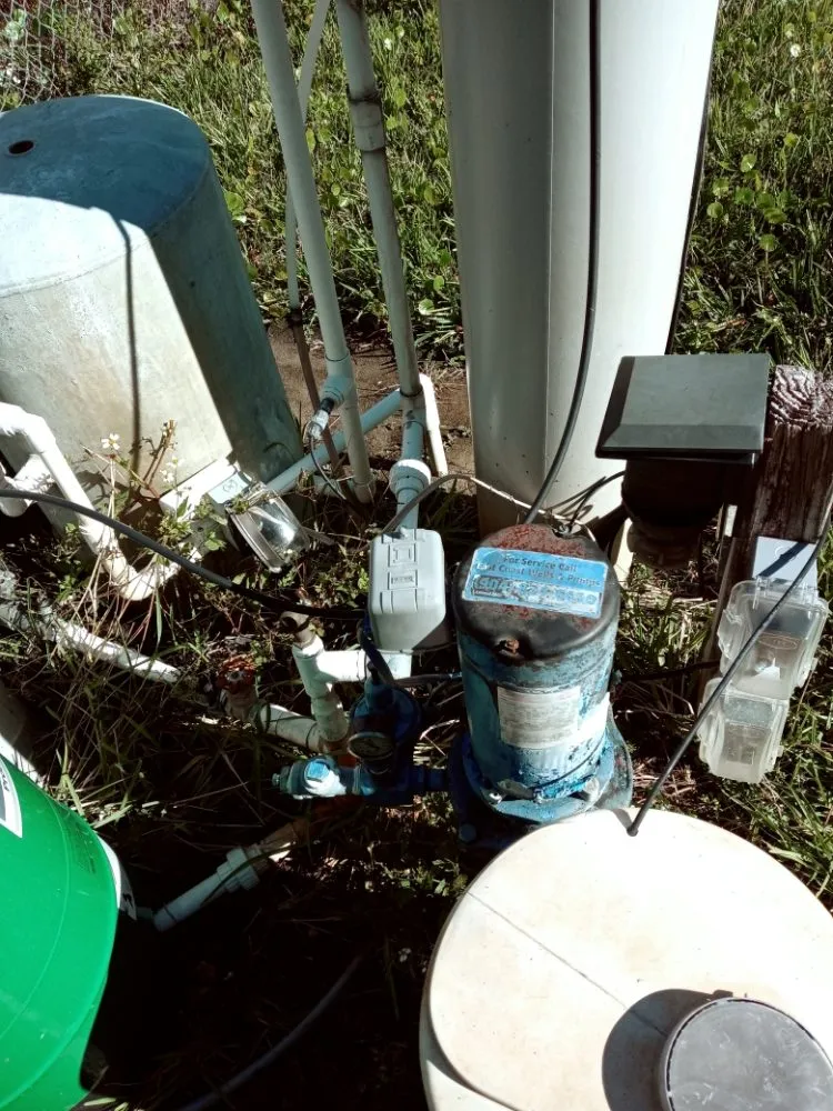 Slide of J&M Handyman, Pump and Well