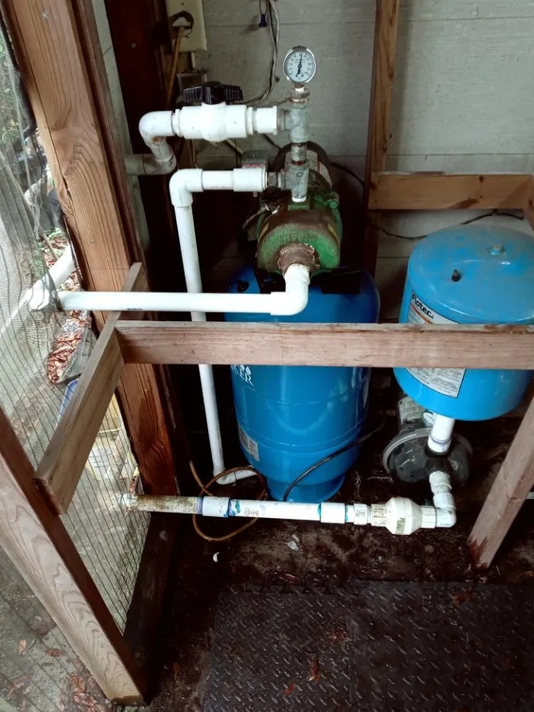 Slide of J&M Handyman, Pump and Well