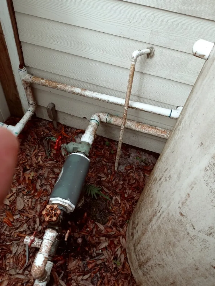 Slide of J&M Handyman, Pump and Well