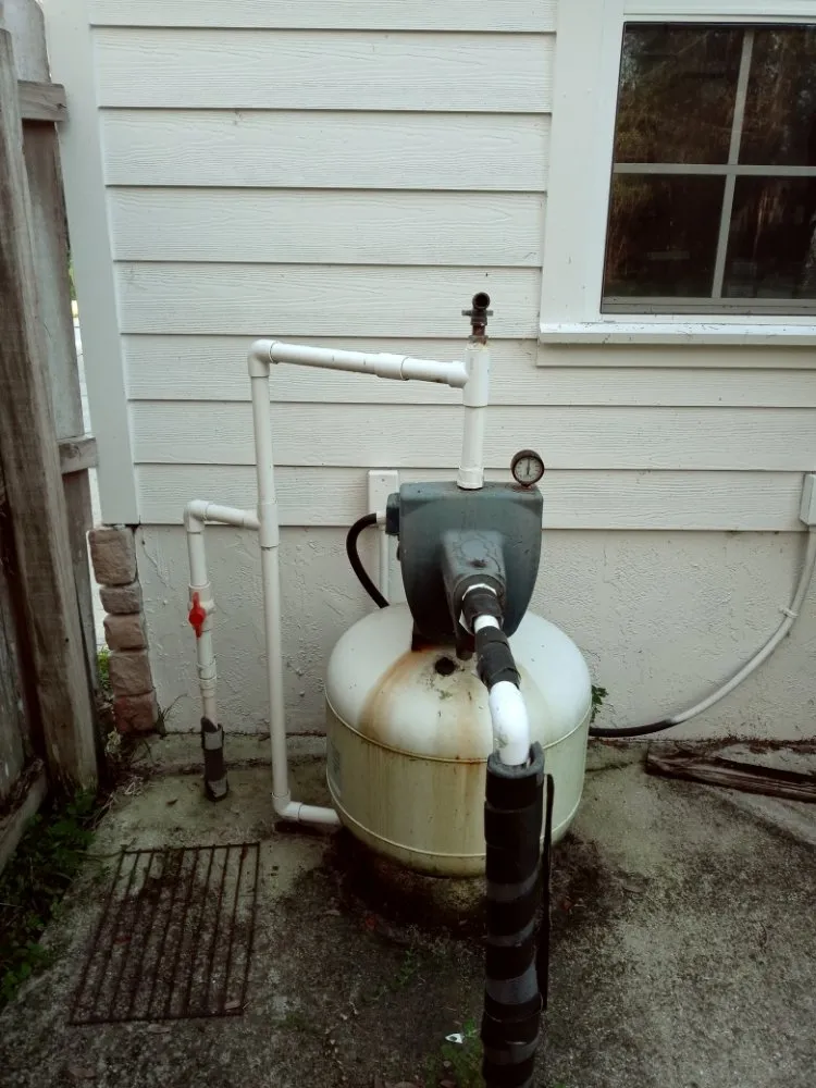 Slide of J&M Handyman, Pump and Well