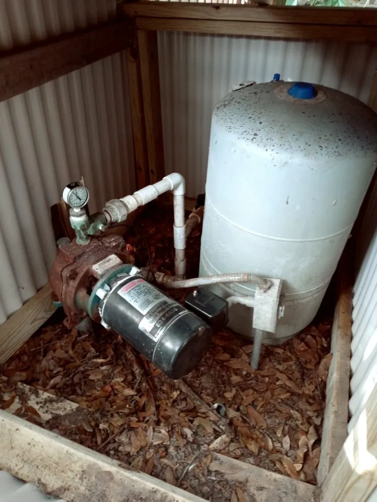 Slide of J&M Handyman, Pump and Well