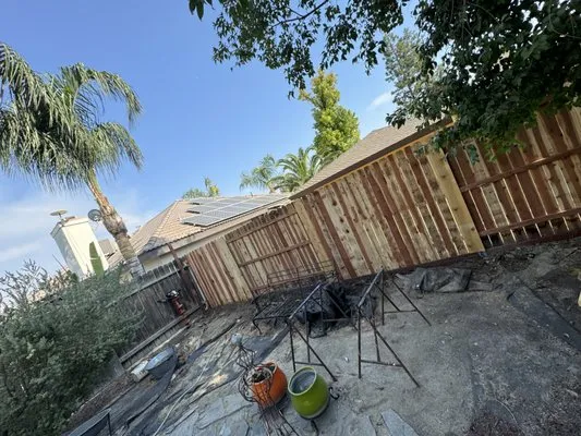 J&M Handyman Services Logo