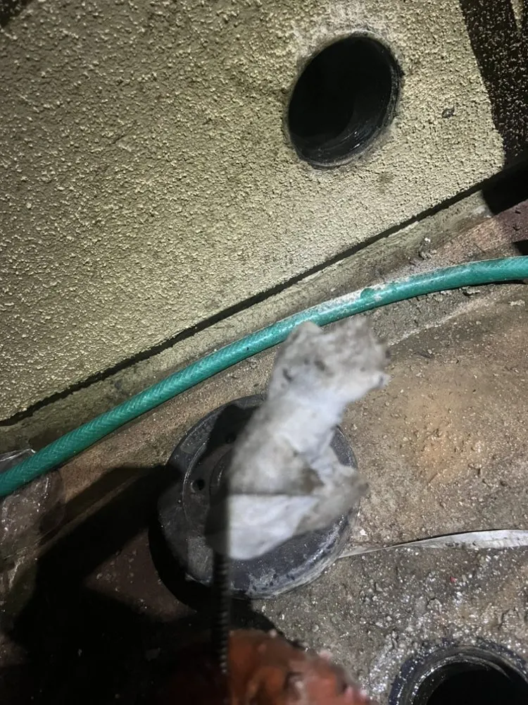 Slide of J&M Plumbing