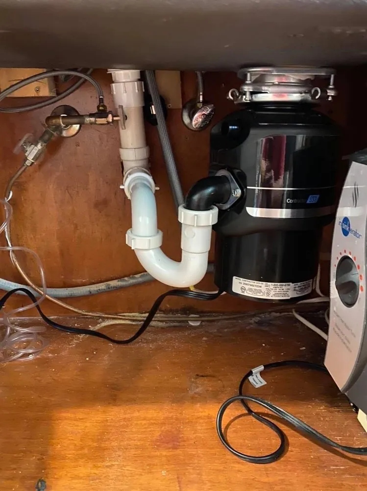 Slide of J&M Plumbing Guys