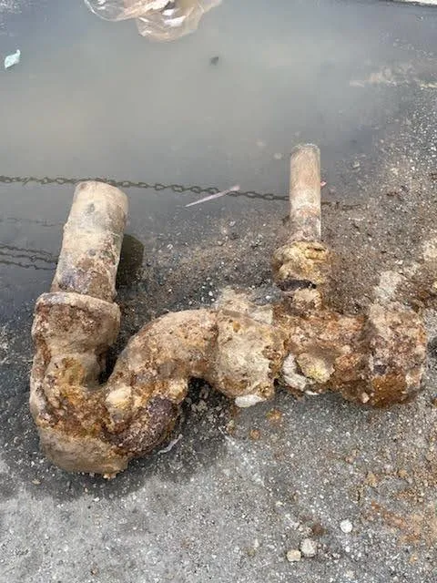 Slide of JM Plumbing Pros