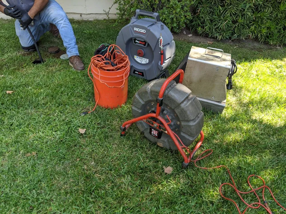 Slide of JM Plumbing Pros