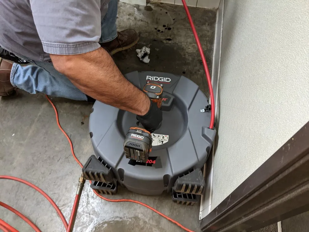 Slide of JM Plumbing Pros