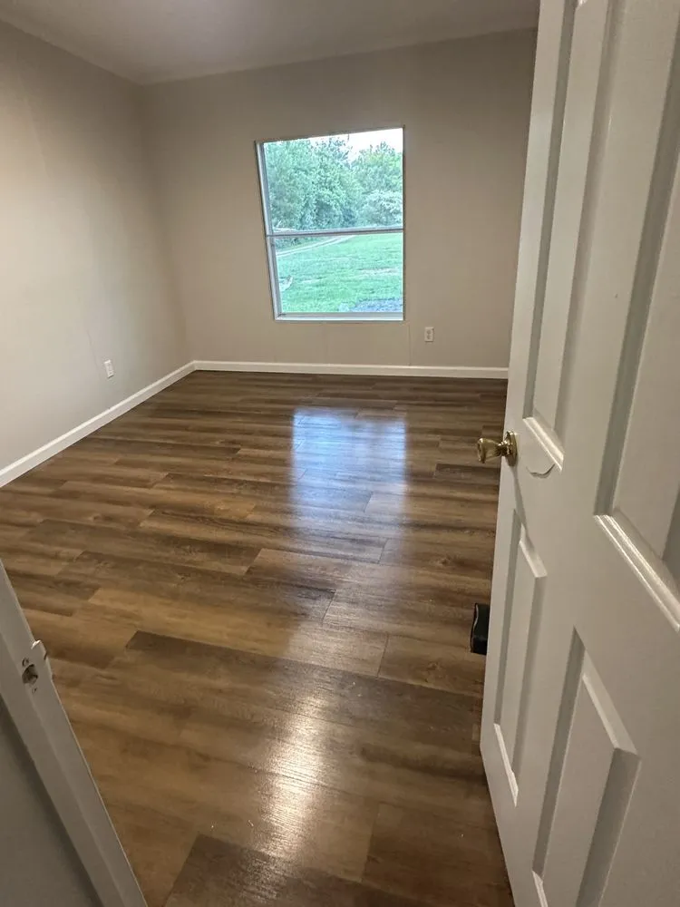 Slide of JMJ Construction