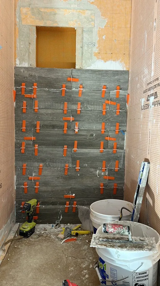 Slide of JMJ Construction