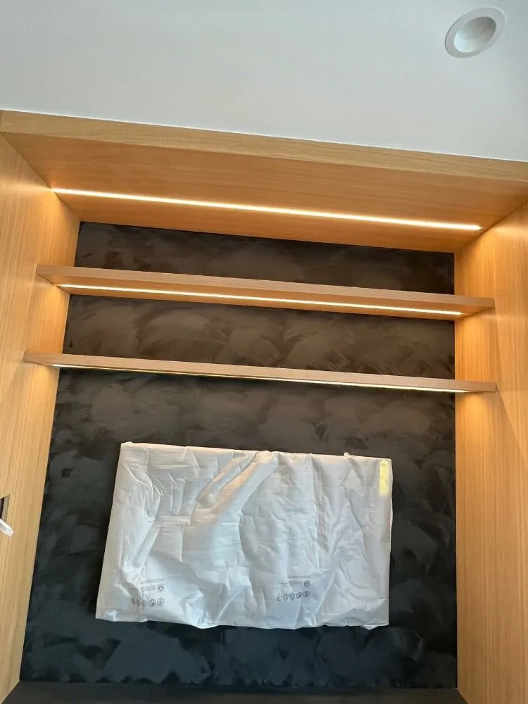 Slide of JMO Construction And Electric