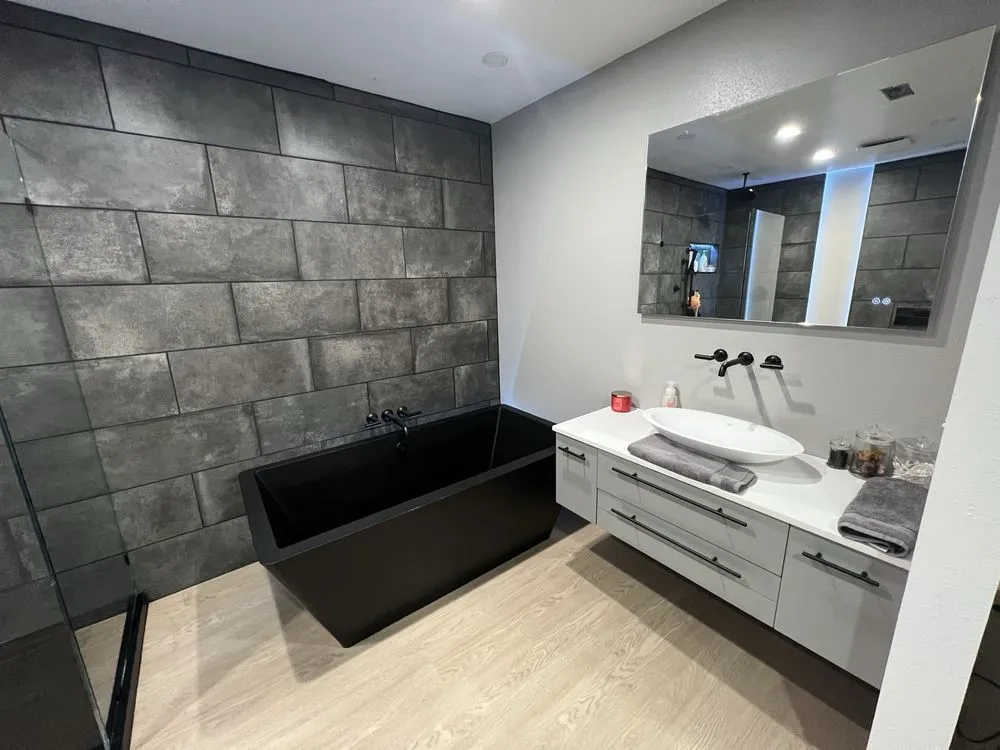 Slide of JNR Construction