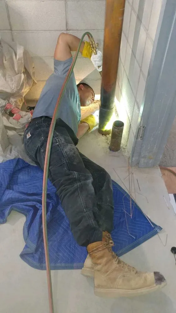 Slide of JNR Construction