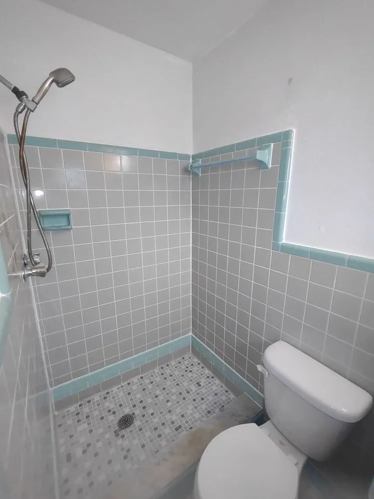 Slide of Joe Handyman