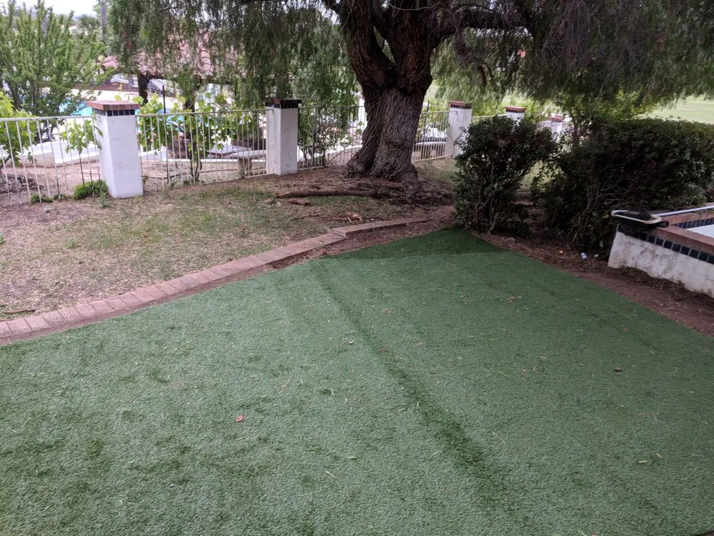 Slide of Joel Soto Services