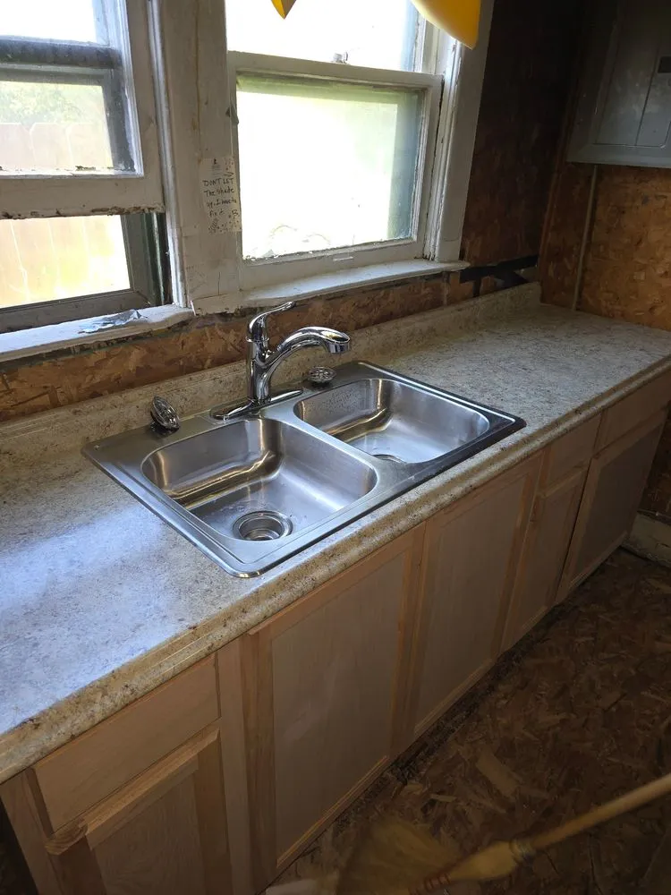 Slide of Joe's Plumbing Services