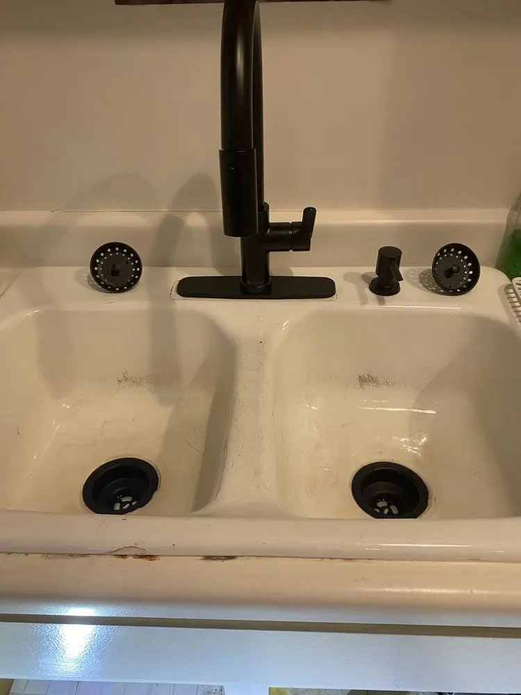 Slide of Joey Greer Plumbing