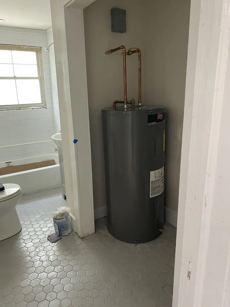 Slide of Joey Greer Plumbing