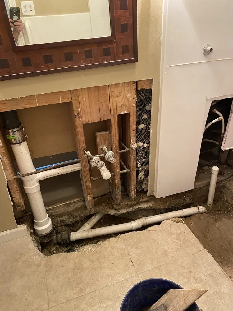 Slide of Joey Greer Plumbing