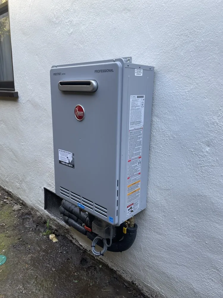 Reliable emergency plumbing for homes in Studio City, CA by John Castro Plumbing