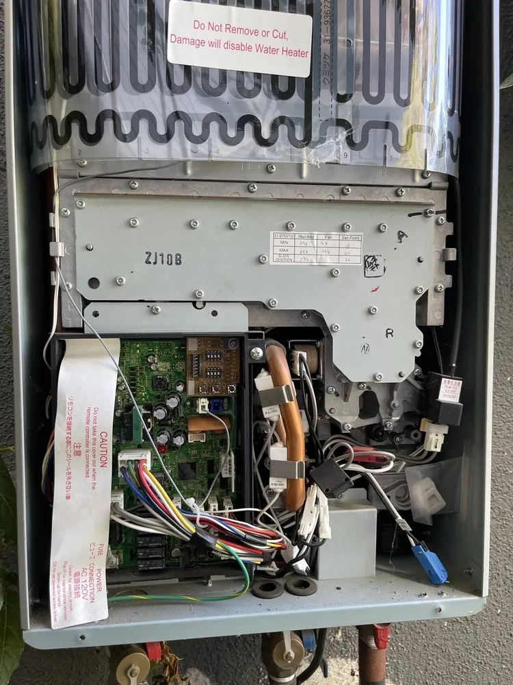 Emergency water heater service service in Studio City, CA - John Castro Plumbing