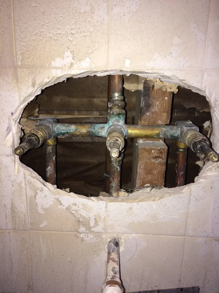 Professional water heater service experts serving Pompano Beach, FL - John the Plumber