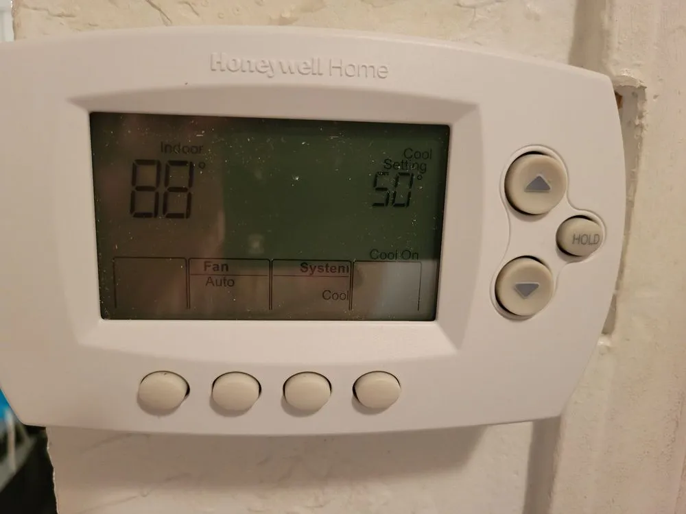 Slide of Johnny On The Spot