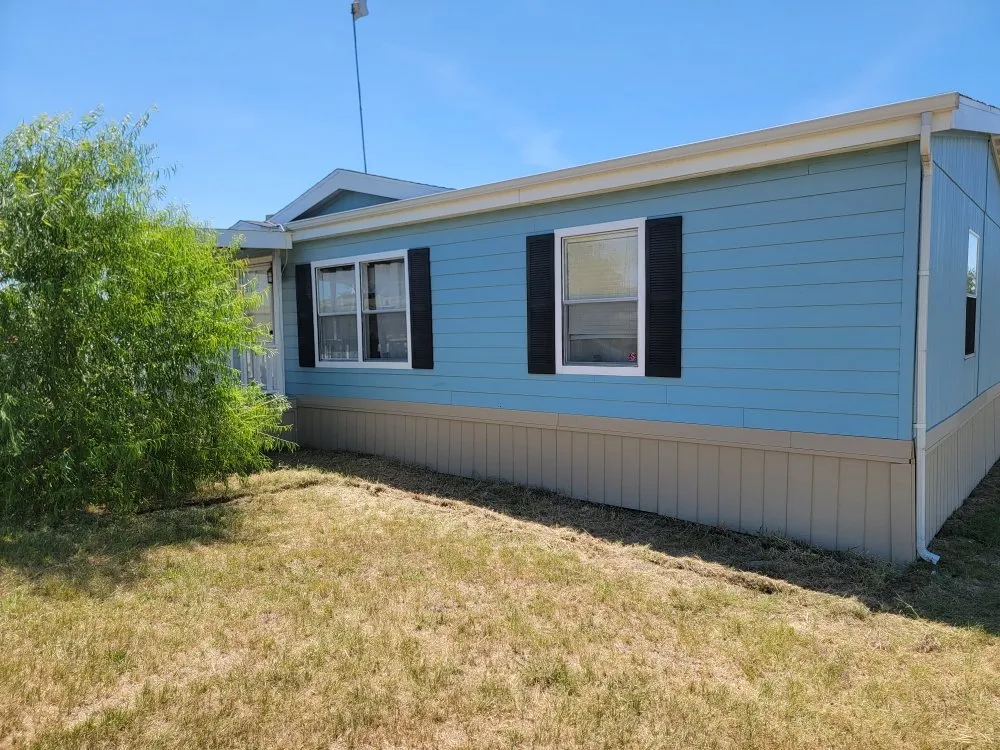 Slide of Johnny Ray Kocian